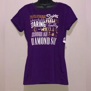 NWT Disney Parks Aladdin Whole New World Lyrics Purple and Gold T Shirt